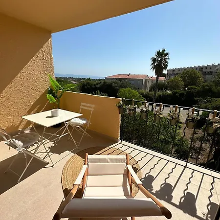 Appartement Le Bleu De Giens