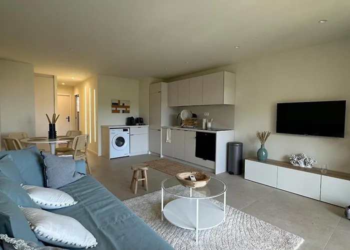 Le Bleu De Giens Апартаменти *