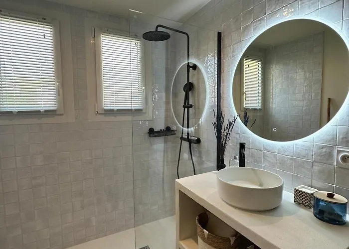 Le Bleu De Giens Апартаменти Єр